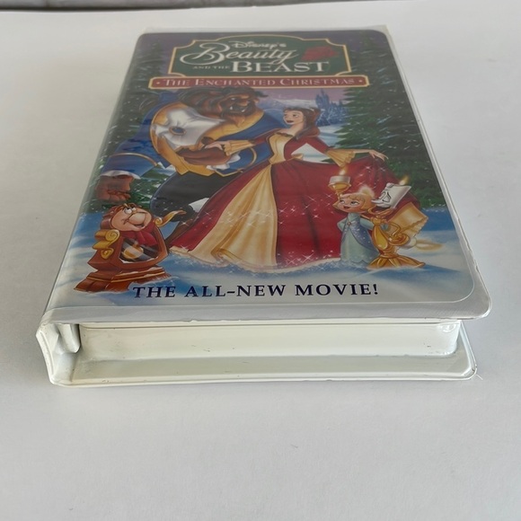 Disney’s Beauty and the Beast The Enchanted Christmas VHS - Picture 4 of 8